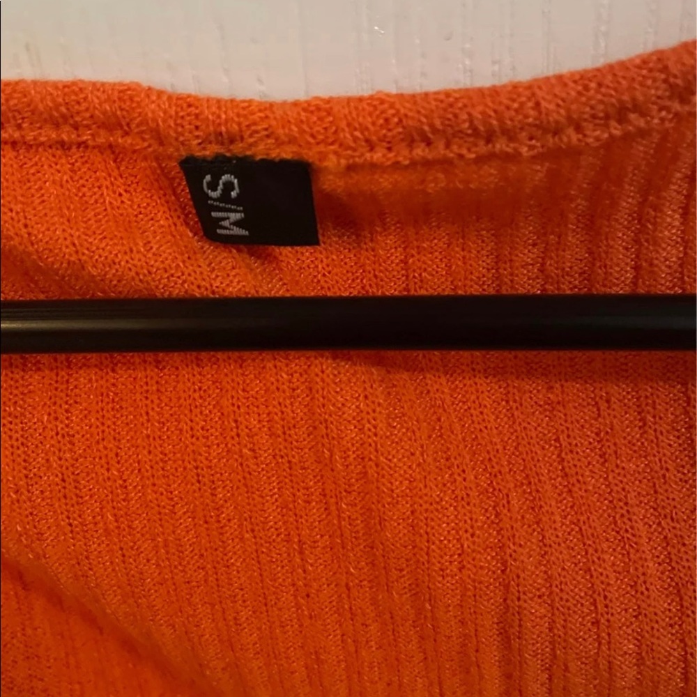 Cropped Cardigan - Picture 2 of 3